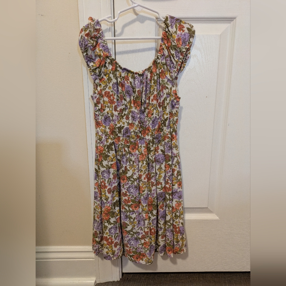 Floral Ruffle Sleeve Dress, Girl Medium